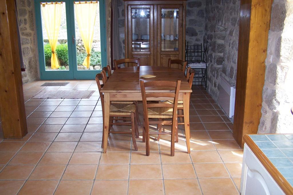 Domaine De Salomony Villa Marcols-les-Eaux Kamer foto